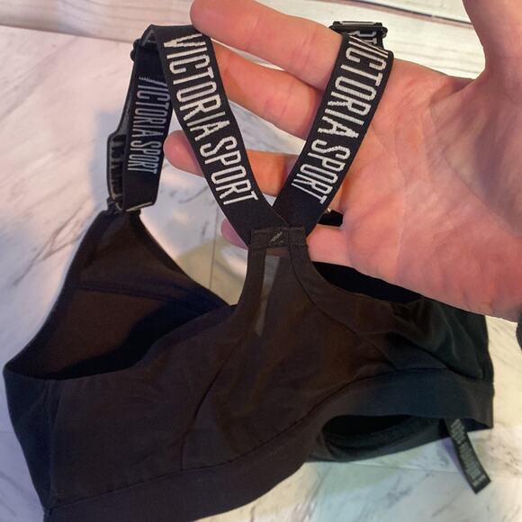 Victoria's Secret VS Sport Incredible Lightweight Sports Bra 32C - Picture 5 of 9